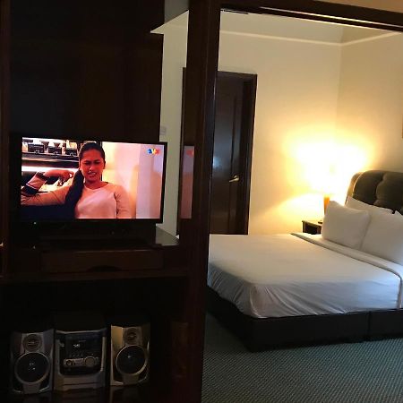 Queens Service Suites At Times Square Kl Kuala Lumpur Exterior foto