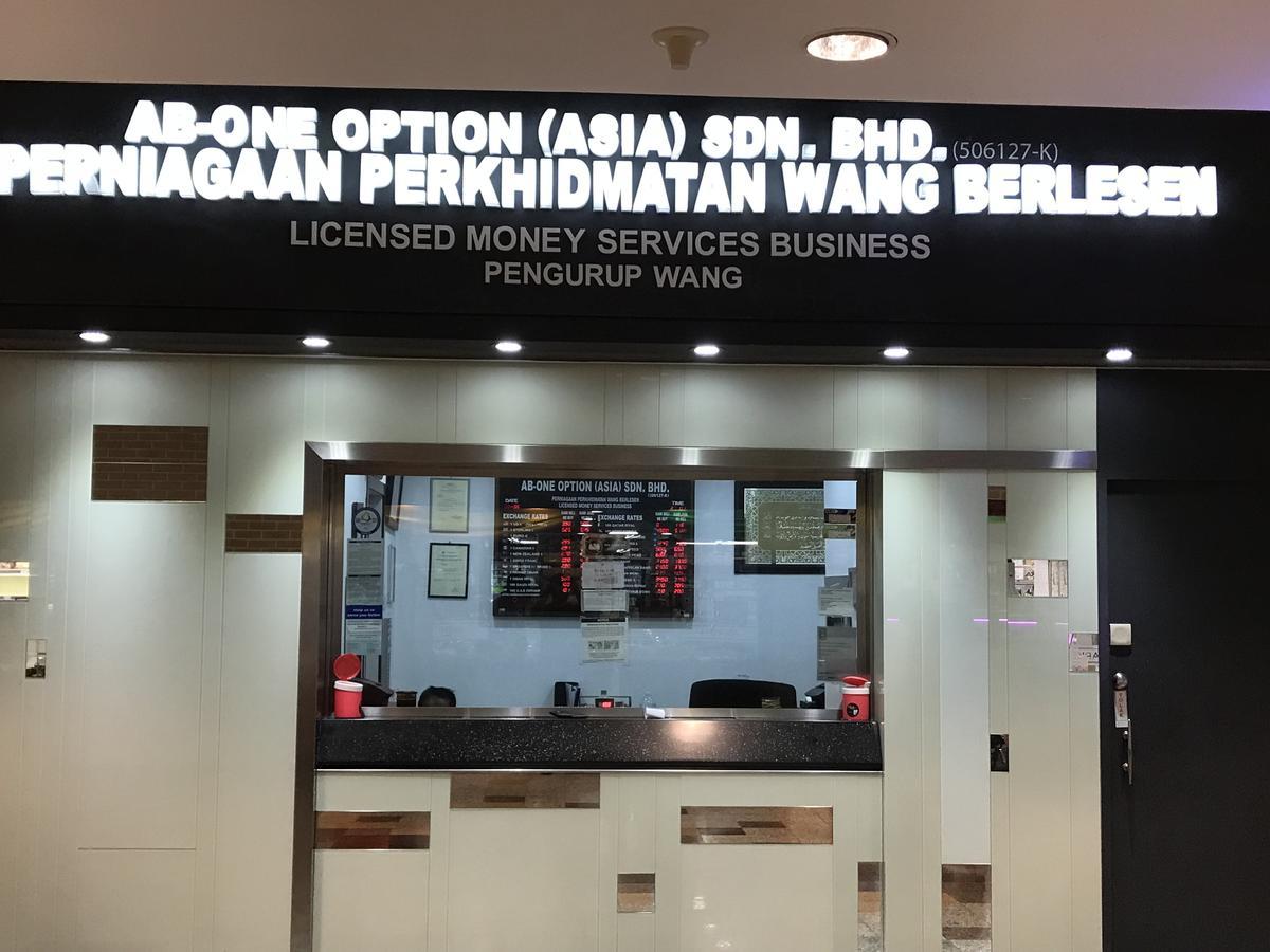 Queens Service Suites At Times Square Kl Kuala Lumpur Exterior foto