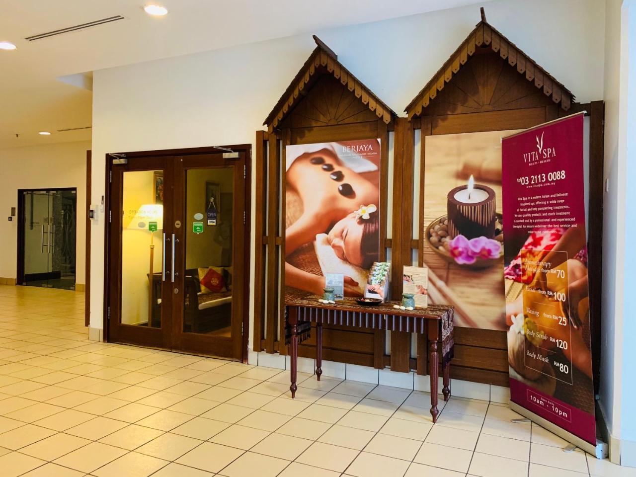 Queens Service Suites At Times Square Kl Kuala Lumpur Exterior foto