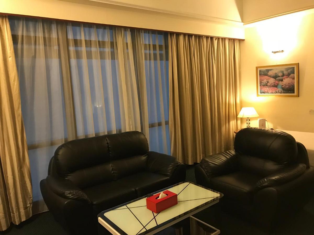 Queens Service Suites At Times Square Kl Kuala Lumpur Exterior foto